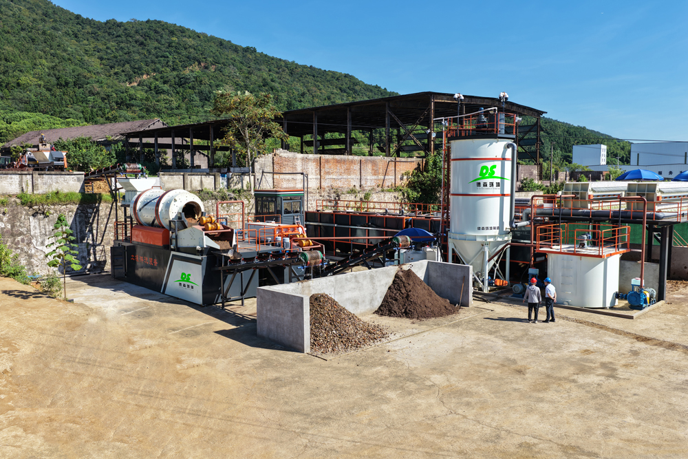 德森環(huán)境異位淋洗修裝備：土壤污染治理的智能核心力量