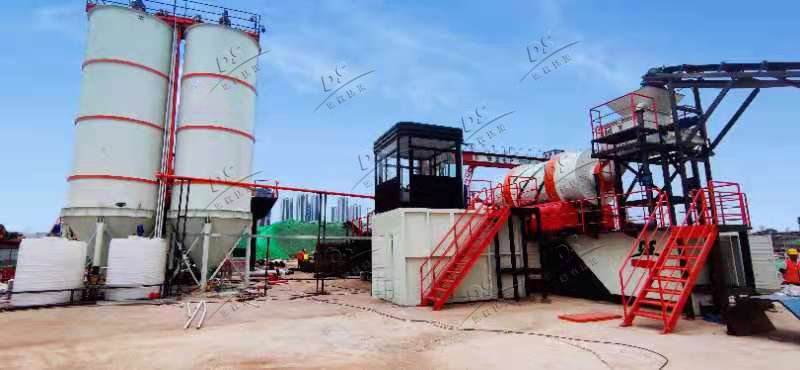 污染土壤修復(fù)現(xiàn)場(chǎng)